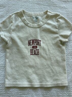 Brandy Melville Tee